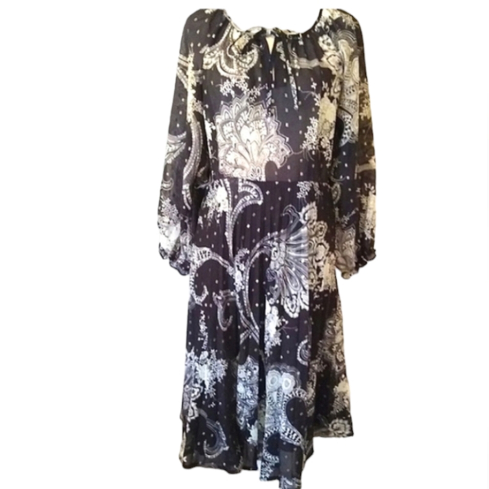 VINTAGE black and gray flowy midi dress. Size 6